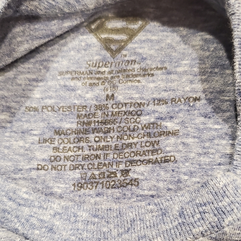 👕💢 Superman Graphic Men's T-Shirt - Picture 3 of 6